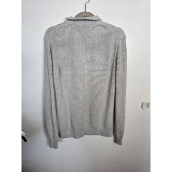 Calvin Klein Cable Knit Sweater Gray size Large see photo flaw - Picture 5 of 5